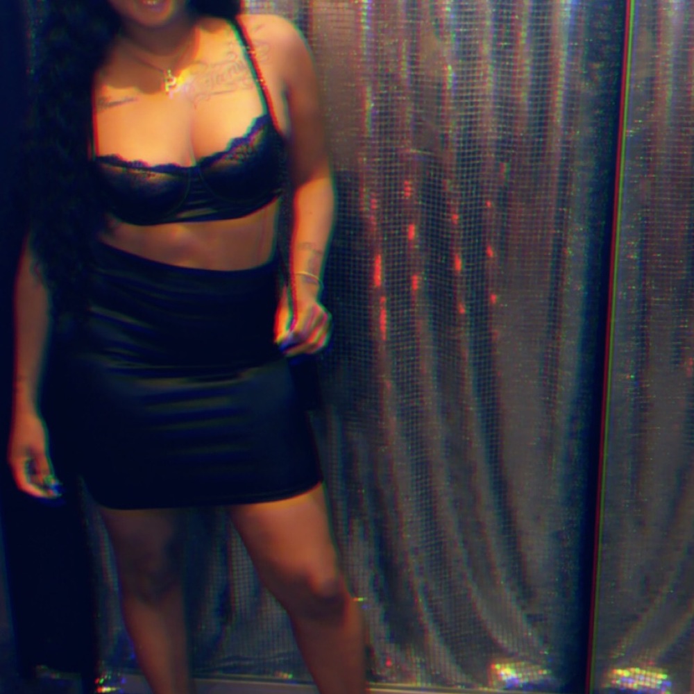 Two piece set